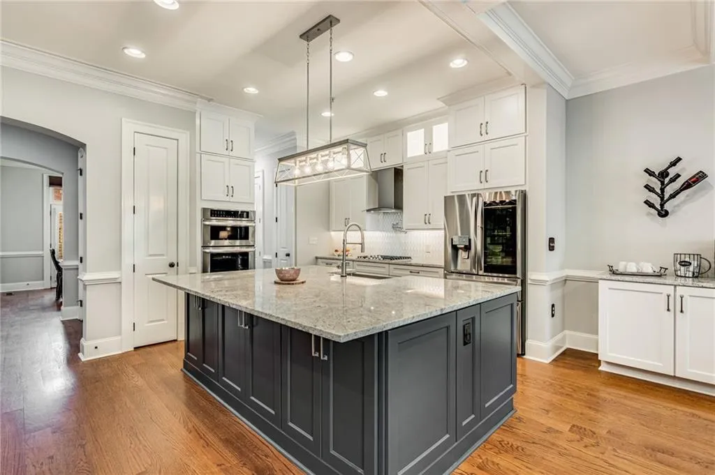 613 Riverlawn Court Unit 23, Atlanta, Georgia 30339, 3 Bedrooms Bedrooms, ,3 BathroomsBathrooms,Residential,Sold,613 Riverlawn Court Unit 23,7158119