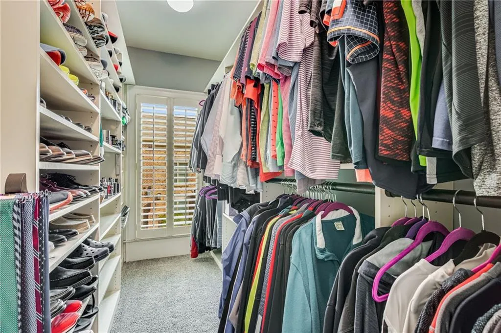 613 Riverlawn Court Unit 23, Atlanta, Georgia 30339, 3 Bedrooms Bedrooms, ,3 BathroomsBathrooms,Residential,Sold,613 Riverlawn Court Unit 23,7158119