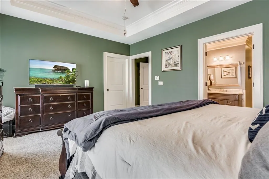 613 Riverlawn Court Unit 23, Atlanta, Georgia 30339, 3 Bedrooms Bedrooms, ,3 BathroomsBathrooms,Residential,Sold,613 Riverlawn Court Unit 23,7158119