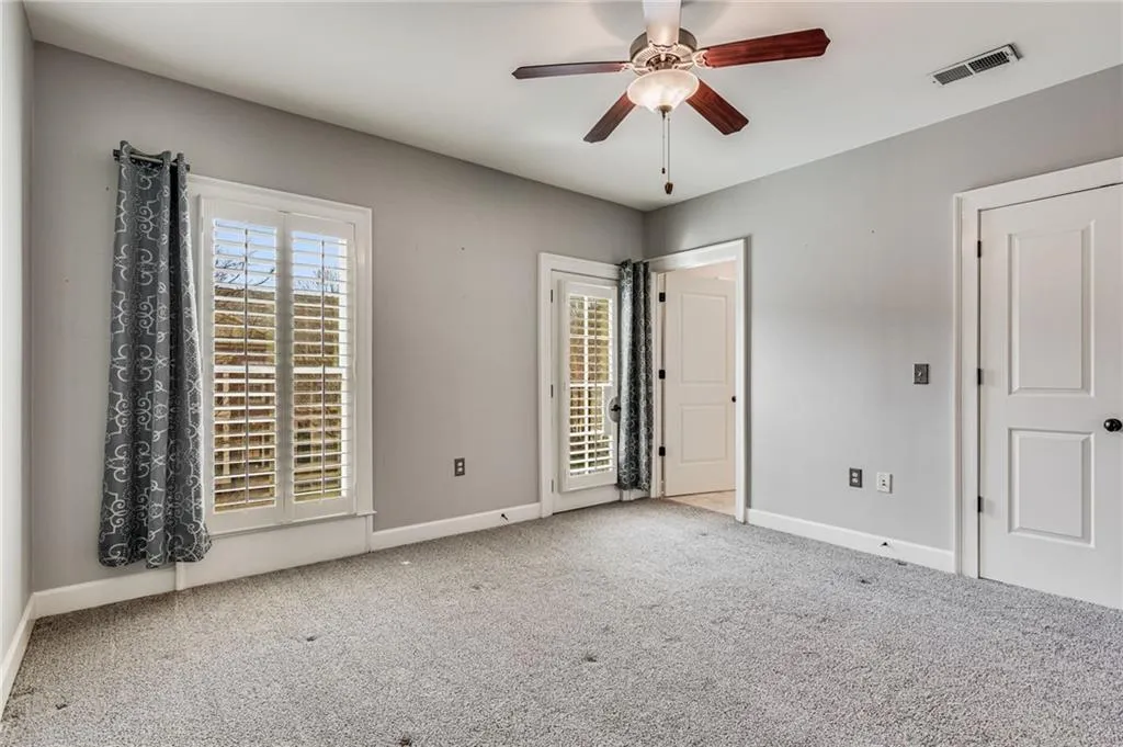 613 Riverlawn Court Unit 23, Atlanta, Georgia 30339, 3 Bedrooms Bedrooms, ,3 BathroomsBathrooms,Residential,Sold,613 Riverlawn Court Unit 23,7158119