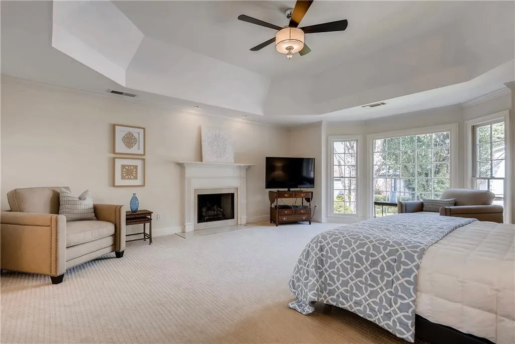 235 Grosvenor Place, Atlanta, Georgia 30328, 3 Bedrooms Bedrooms, ,3 BathroomsBathrooms,Residential,Sold,235 Grosvenor Place,6085909