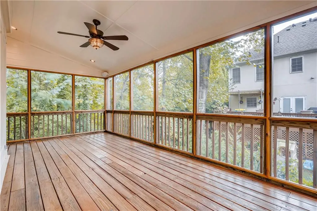 235 Grosvenor Place, Atlanta, Georgia 30328, 3 Bedrooms Bedrooms, ,3 BathroomsBathrooms,Residential,Sold,235 Grosvenor Place,6085909