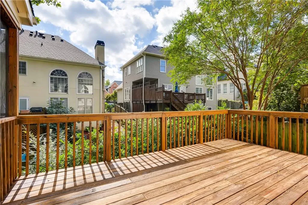 235 Grosvenor Place, Atlanta, Georgia 30328, 3 Bedrooms Bedrooms, ,3 BathroomsBathrooms,Residential,Sold,235 Grosvenor Place,6085909