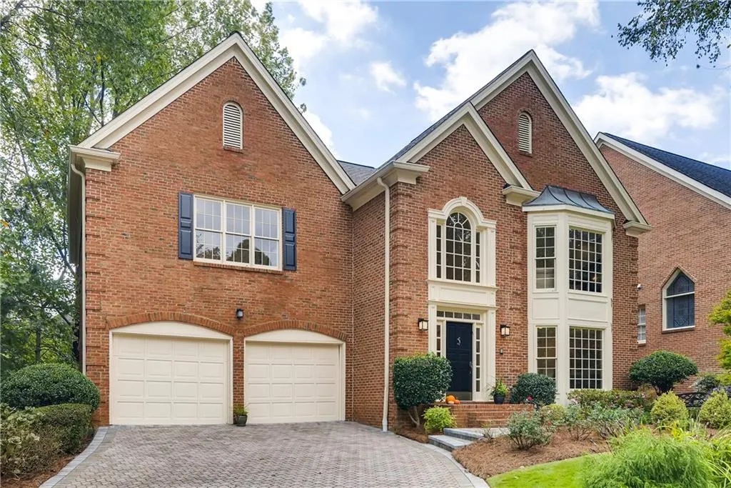 235 Grosvenor Place, Atlanta, Georgia 30328, 3 Bedrooms Bedrooms, ,3 BathroomsBathrooms,Residential,Sold,235 Grosvenor Place,6085909