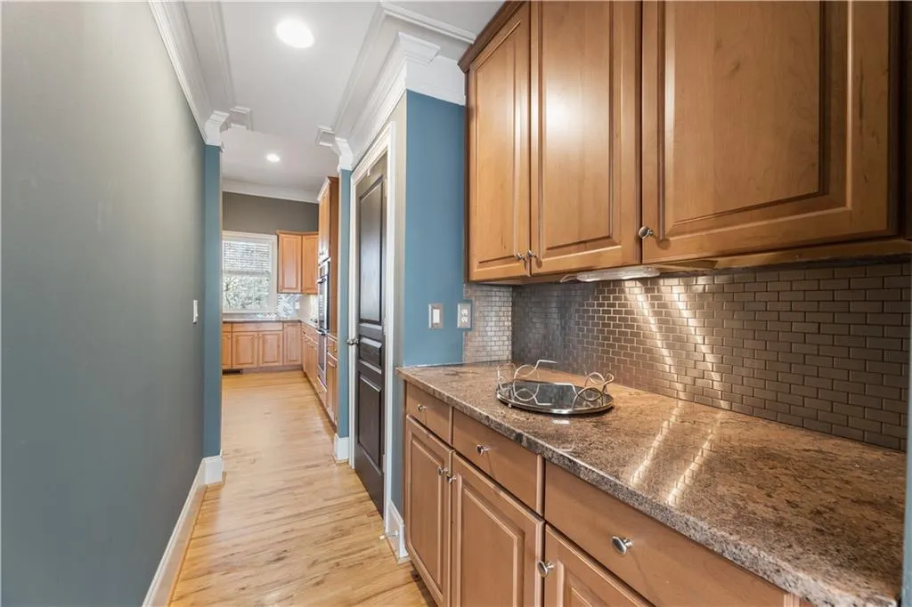 996 Pitts #f Road, Sandy Springs, Georgia 30350, 4 Bedrooms Bedrooms, ,3 BathroomsBathrooms,Residential,Sold,996 Pitts #f Road,7180394
