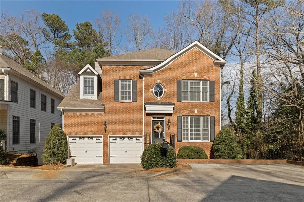 996 Pitts #f Road, Sandy Springs, Georgia 30350, 4 Bedrooms Bedrooms, ,3 BathroomsBathrooms,Residential,Sold,996 Pitts #f Road,7180394