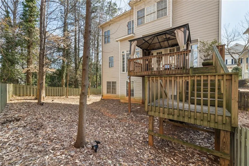 996 Pitts #f Road, Sandy Springs, Georgia 30350, 4 Bedrooms Bedrooms, ,3 BathroomsBathrooms,Residential,Sold,996 Pitts #f Road,7180394