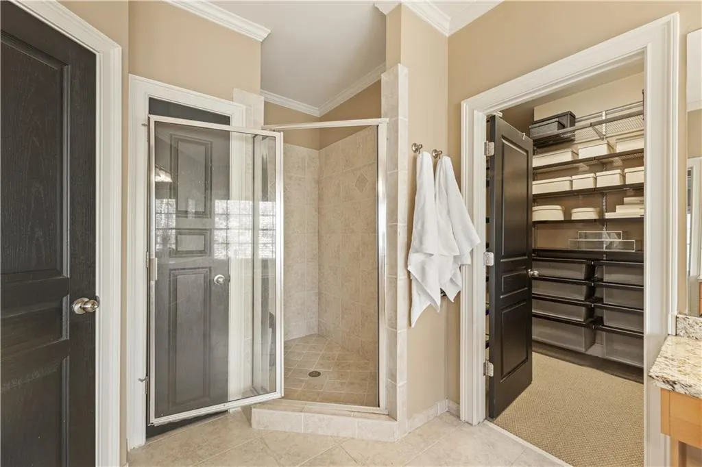 996 Pitts #f Road, Sandy Springs, Georgia 30350, 4 Bedrooms Bedrooms, ,3 BathroomsBathrooms,Residential,Sold,996 Pitts #f Road,7180394