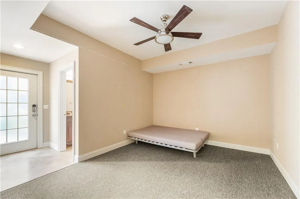 996 Pitts #f Road, Sandy Springs, Georgia 30350, 4 Bedrooms Bedrooms, ,3 BathroomsBathrooms,Residential,Sold,996 Pitts #f Road,7180394