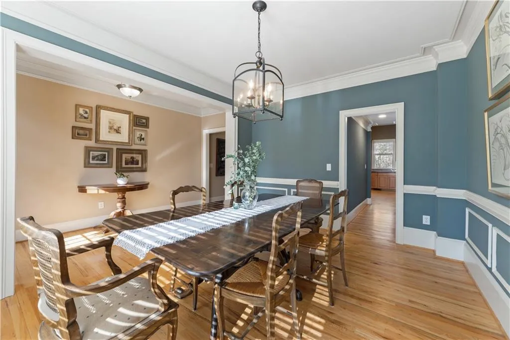 996 Pitts #f Road, Sandy Springs, Georgia 30350, 4 Bedrooms Bedrooms, ,3 BathroomsBathrooms,Residential,Sold,996 Pitts #f Road,7180394