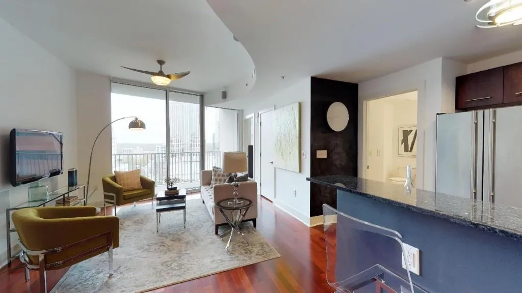 20 10th Street Nw Unit 1402, Atlanta, Georgia 30309, 1 Bedroom Bedrooms, ,1 BathroomBathrooms,Residential,Sold,20 10th Street Nw Unit 1402,5986455