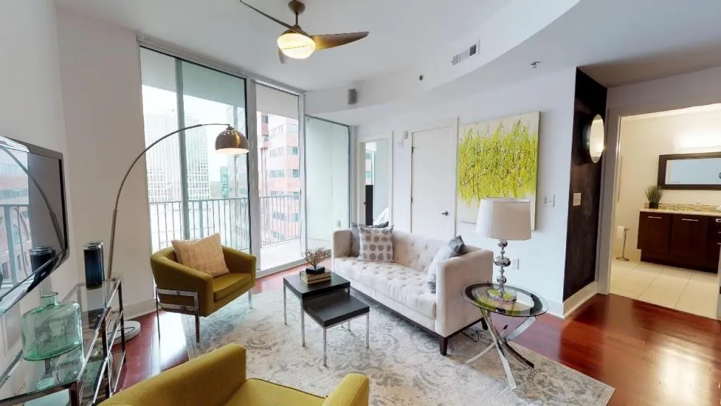 20 10th Street Nw Unit 1402, Atlanta, Georgia 30309, 1 Bedroom Bedrooms, ,1 BathroomBathrooms,Residential,Sold,20 10th Street Nw Unit 1402,5986455