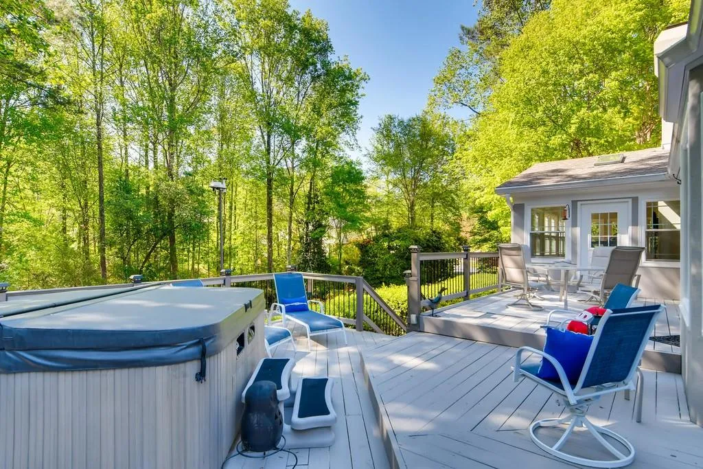 7680 Brigham Drive, Atlanta, Georgia 30350, 4 Bedrooms Bedrooms, ,4 BathroomsBathrooms,Residential,Sold,7680 Brigham Drive,6711090