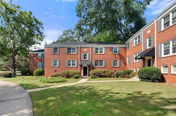 542 Goldsboro Road Ne Unit D, Atlanta, Georgia 30307