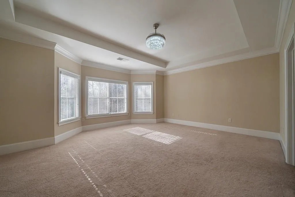 1219 Glenridge Place, Sandy Springs, Georgia 30342, 3 Bedrooms Bedrooms, ,3 BathroomsBathrooms,Residential,Sold,1219 Glenridge Place,6824962