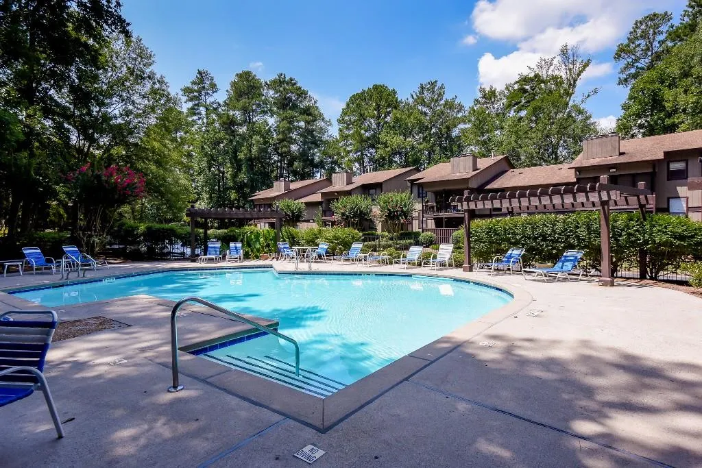 403 River Run Drive, Sandy Springs, Georgia 30350, 1 Bedroom Bedrooms, ,1 BathroomBathrooms,Residential,Sold,403 River Run Drive,5593806