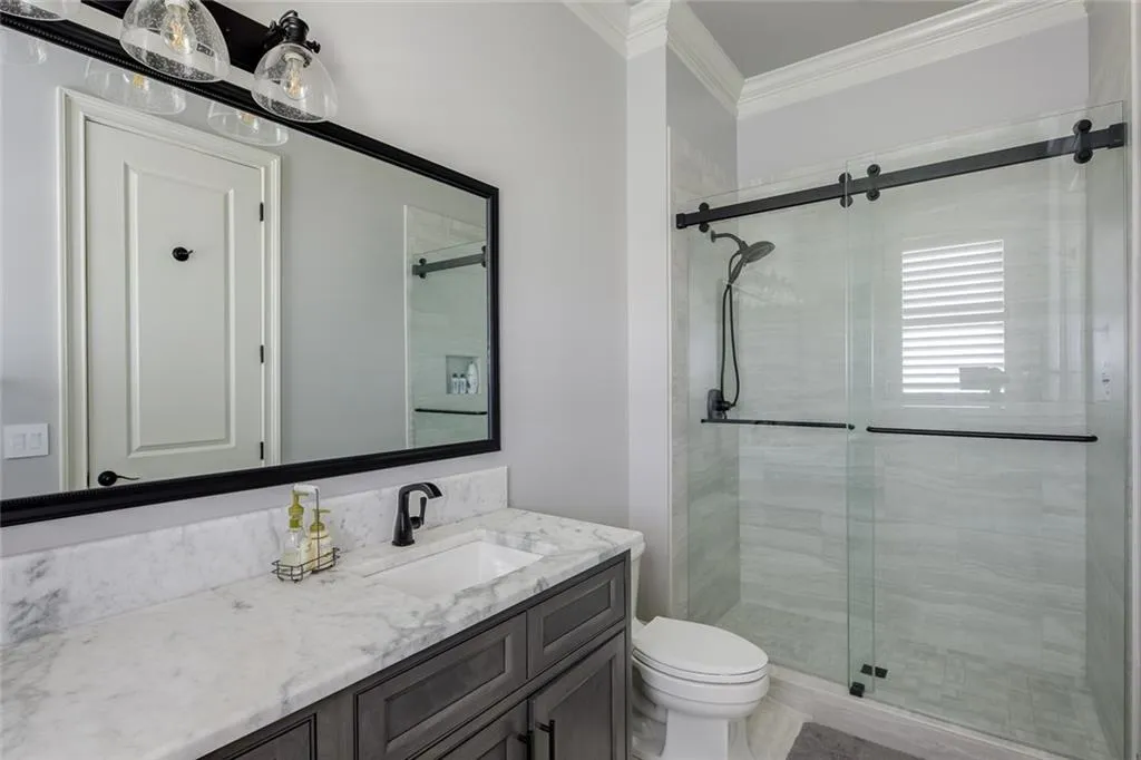 7795 Stables Drive, Sandy Springs, Georgia 30350, 6 Bedrooms Bedrooms, ,6 BathroomsBathrooms,Residential,Sold,7795 Stables Drive,6924339