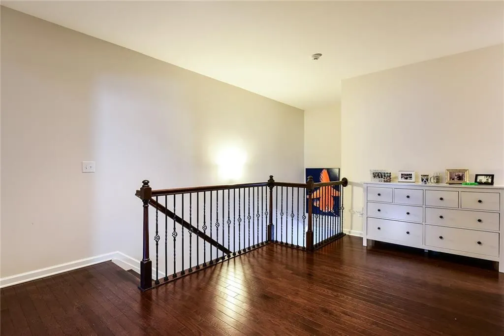 5543 Parkerton Lane, Sandy Springs, Georgia 30342, 3 Bedrooms Bedrooms, ,2 BathroomsBathrooms,Residential,Sold,5543 Parkerton Lane,5804975