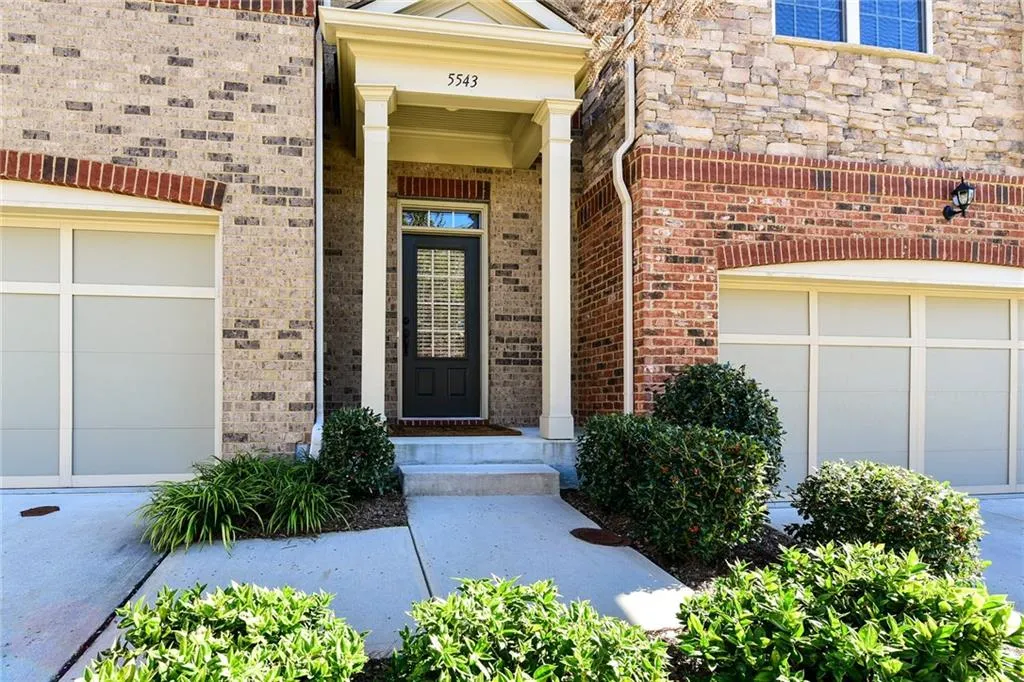 5543 Parkerton Lane, Sandy Springs, Georgia 30342, 3 Bedrooms Bedrooms, ,2 BathroomsBathrooms,Residential,Sold,5543 Parkerton Lane,5804975