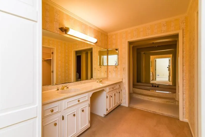 525 Valley Hall Drive, Sandy Springs, Georgia 30350, 6 Bedrooms Bedrooms, ,5 BathroomsBathrooms,Residential,Sold,525 Valley Hall Drive,5839945