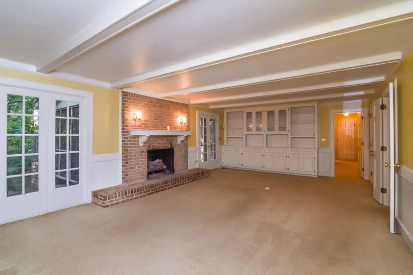525 Valley Hall Drive, Sandy Springs, Georgia 30350, 6 Bedrooms Bedrooms, ,5 BathroomsBathrooms,Residential,Sold,525 Valley Hall Drive,5839945