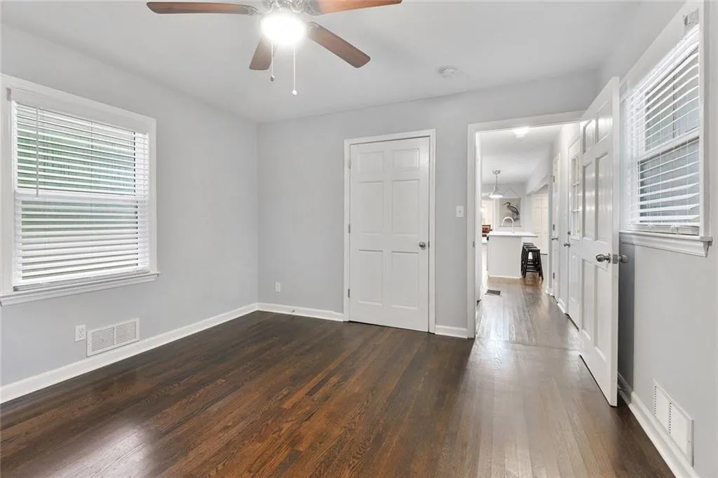 1544 Huntingdon Trail, Sandy Springs, Georgia 30350, 5 Bedrooms Bedrooms, ,3 BathroomsBathrooms,Residential,Sold,1544 Huntingdon Trail,6828453