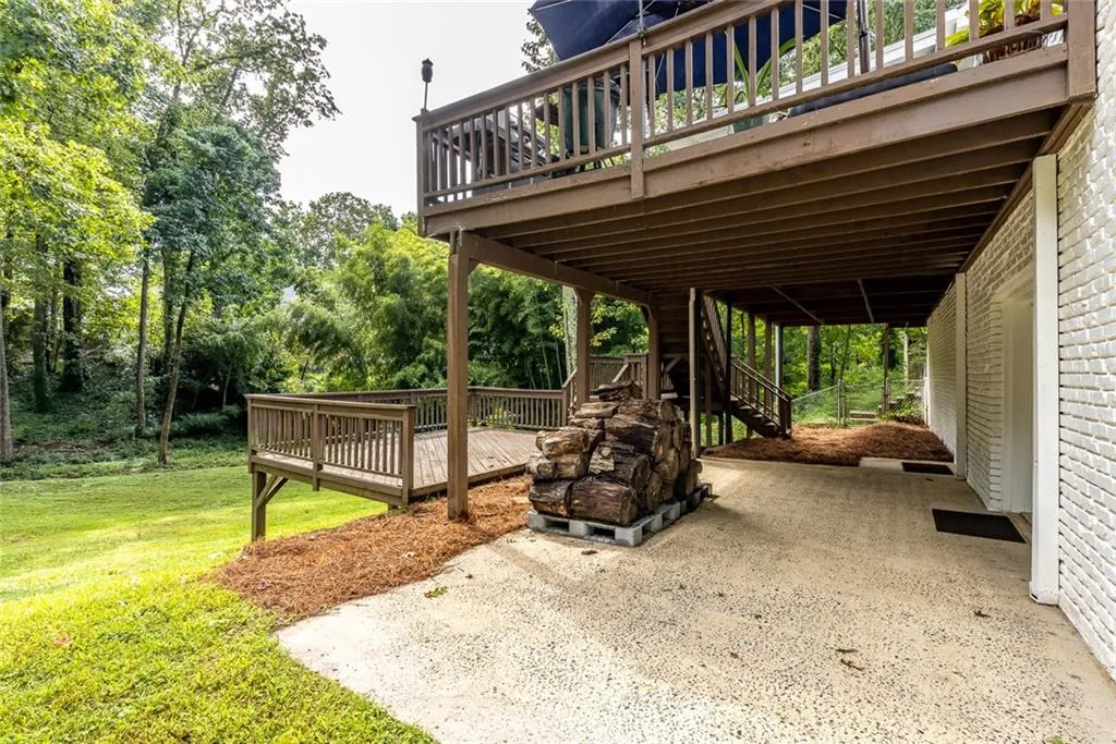 6960 Hunters Branch Close, Sandy Springs, Georgia 30328, 5 Bedrooms Bedrooms, ,3 BathroomsBathrooms,Residential,Sold,6960 Hunters Branch Close,6947574