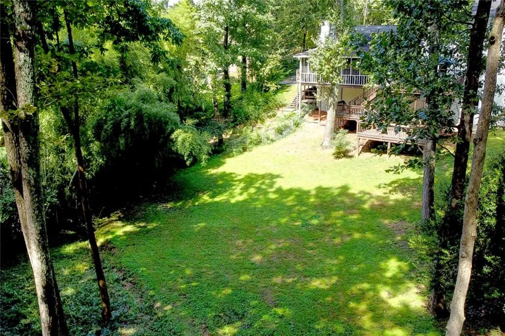 6960 Hunters Branch Close, Sandy Springs, Georgia 30328, 5 Bedrooms Bedrooms, ,3 BathroomsBathrooms,Residential,Sold,6960 Hunters Branch Close,6947574