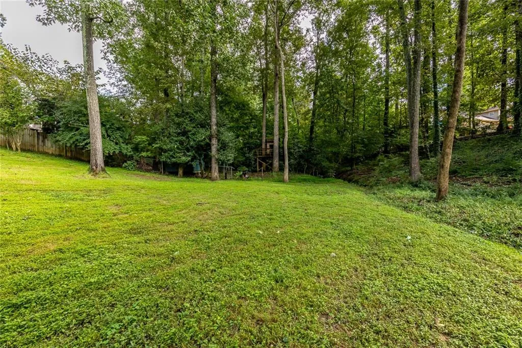 6960 Hunters Branch Close, Sandy Springs, Georgia 30328, 5 Bedrooms Bedrooms, ,3 BathroomsBathrooms,Residential,Sold,6960 Hunters Branch Close,6947574