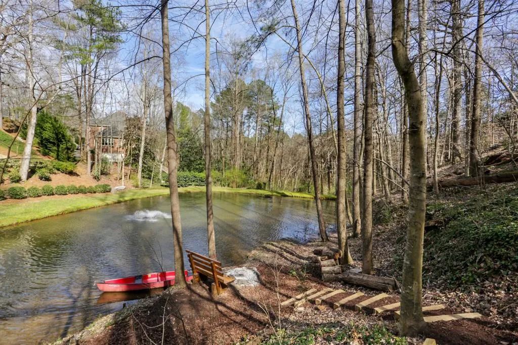 330 Balboa Court Ne, Sandy Springs, Georgia 30342, 4 Bedrooms Bedrooms, ,3 BathroomsBathrooms,Residential,Sold,330 Balboa Court Ne,6519850