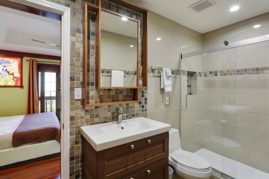 330 Balboa Court Ne, Sandy Springs, Georgia 30342, 4 Bedrooms Bedrooms, ,3 BathroomsBathrooms,Residential,Sold,330 Balboa Court Ne,6519850