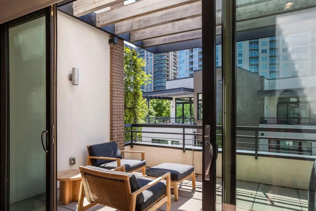 Outdoor porch with grilling area