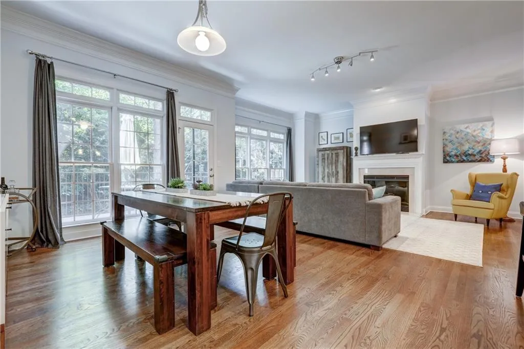 5439 Wentworth Street, Atlanta, Georgia 30342, 4 Bedrooms Bedrooms, ,3 BathroomsBathrooms,Residential,Sold,5439 Wentworth Street,6678240