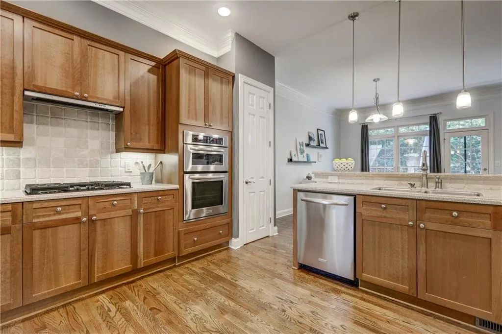 5439 Wentworth Street, Atlanta, Georgia 30342, 4 Bedrooms Bedrooms, ,3 BathroomsBathrooms,Residential,Sold,5439 Wentworth Street,6678240