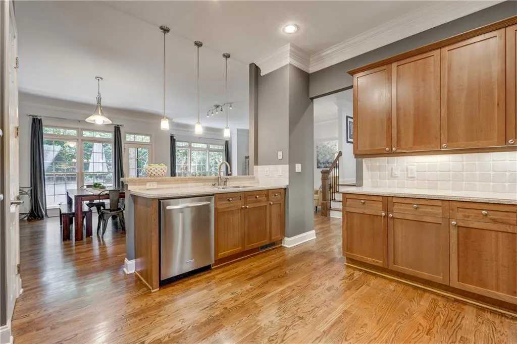 5439 Wentworth Street, Atlanta, Georgia 30342, 4 Bedrooms Bedrooms, ,3 BathroomsBathrooms,Residential,Sold,5439 Wentworth Street,6678240