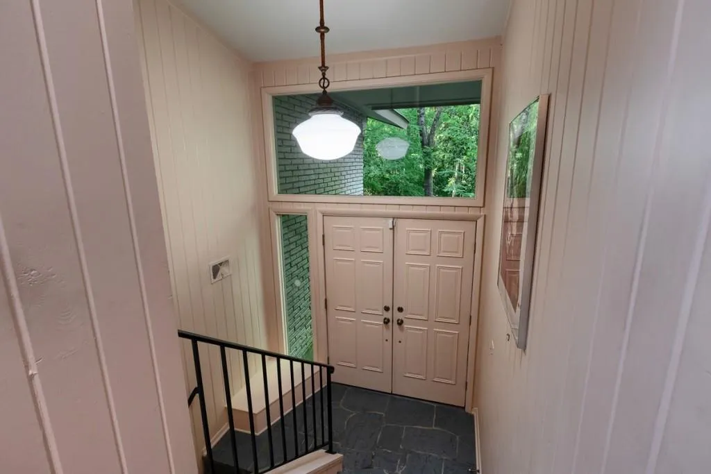 4865 Jett Road Nw, Atlanta, Georgia 30327, 4 Bedrooms Bedrooms, ,4 BathroomsBathrooms,Residential,Sold,4865 Jett Road Nw,6015045