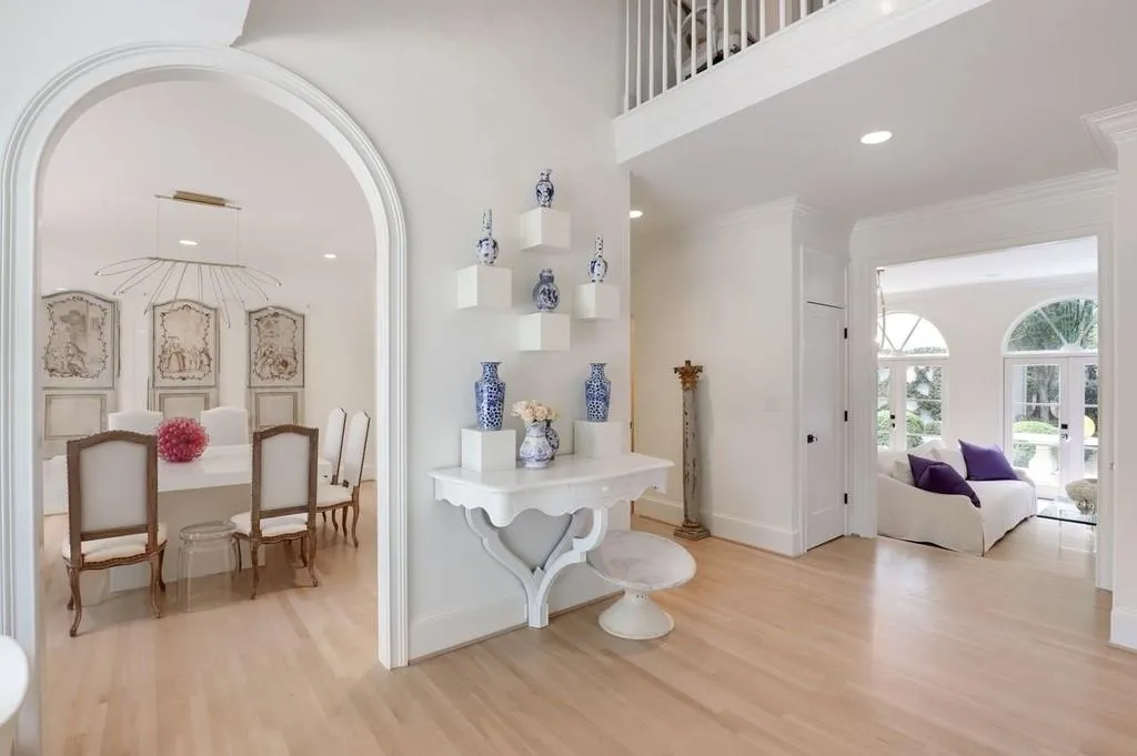 30 Old Maryland Chase, Atlanta, Georgia 30327, 4 Bedrooms Bedrooms, ,3 BathroomsBathrooms,Residential,Sold,30 Old Maryland Chase,6708259
