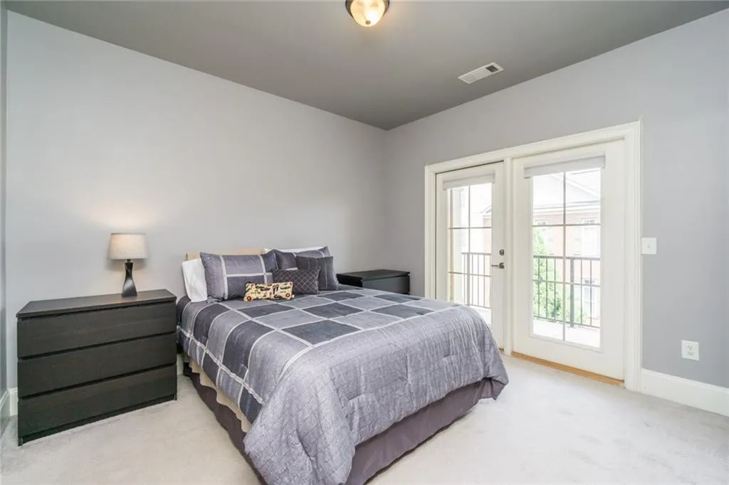 761 Berrydale Drive, Atlanta, Georgia 30328, 2 Bedrooms Bedrooms, ,2 BathroomsBathrooms,Residential,Sold,761 Berrydale Drive,6583652
