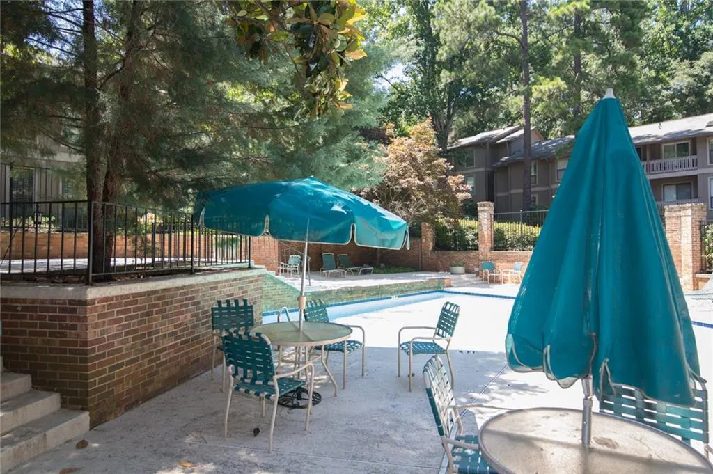 8740 Roswell Road Unit 10a, Atlanta, Georgia 30350, 3 Bedrooms Bedrooms, ,2 BathroomsBathrooms,Residential,Sold,8740 Roswell Road Unit 10a,6036641