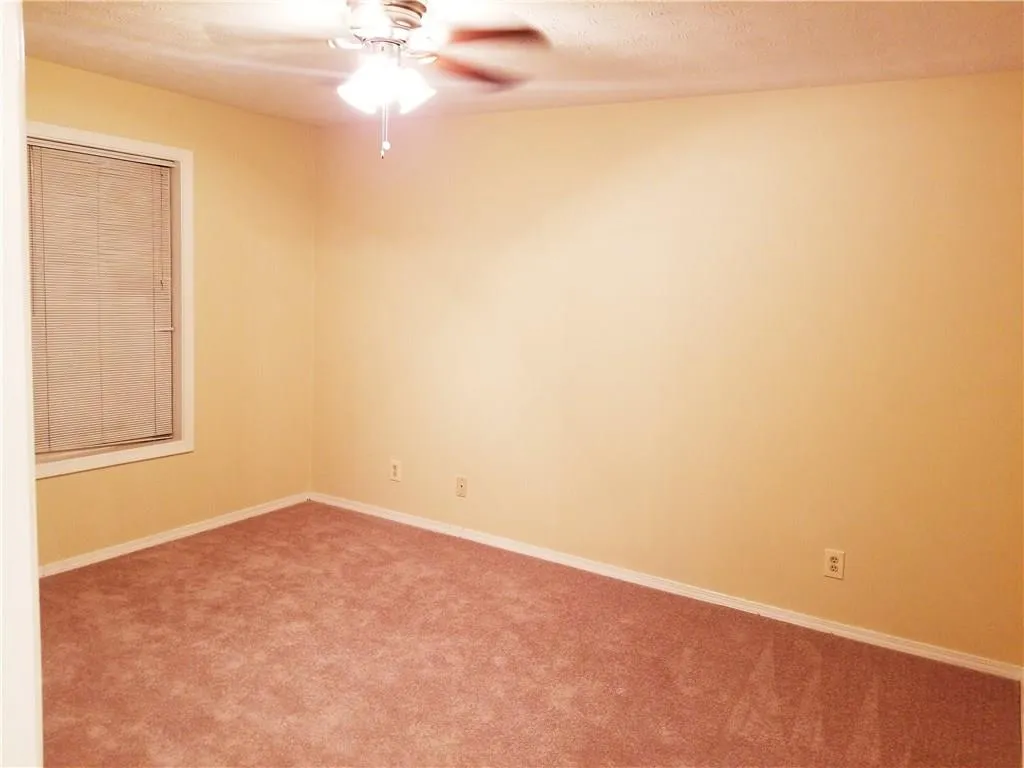 305 Gettysburg Place, Sandy Springs, Georgia 30350, 2 Bedrooms Bedrooms, ,2 BathroomsBathrooms,Residential,Sold,305 Gettysburg Place,6026230