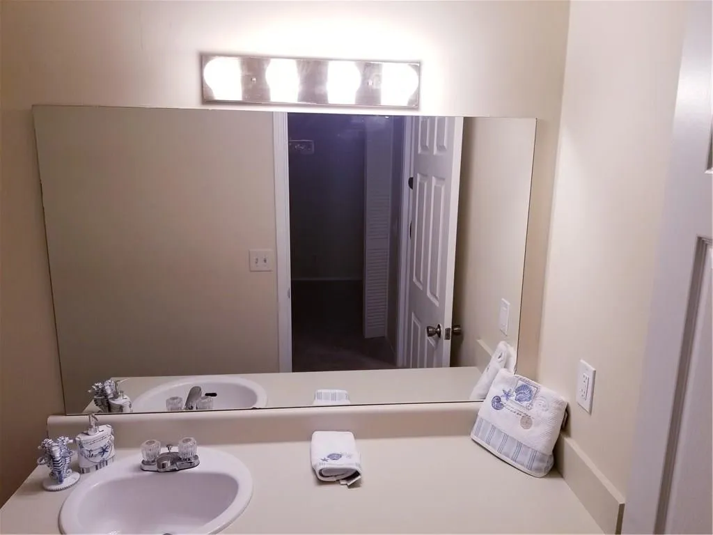 305 Gettysburg Place, Sandy Springs, Georgia 30350, 2 Bedrooms Bedrooms, ,2 BathroomsBathrooms,Residential,Sold,305 Gettysburg Place,6026230