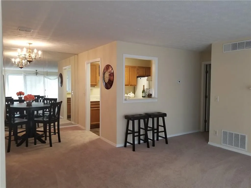 305 Gettysburg Place, Sandy Springs, Georgia 30350, 2 Bedrooms Bedrooms, ,2 BathroomsBathrooms,Residential,Sold,305 Gettysburg Place,6026230