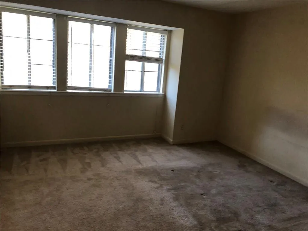 7102 Stonington Drive, Atlanta, Georgia 30328, 2 Bedrooms Bedrooms, ,2 BathroomsBathrooms,Residential,Sold,7102 Stonington Drive,6116476