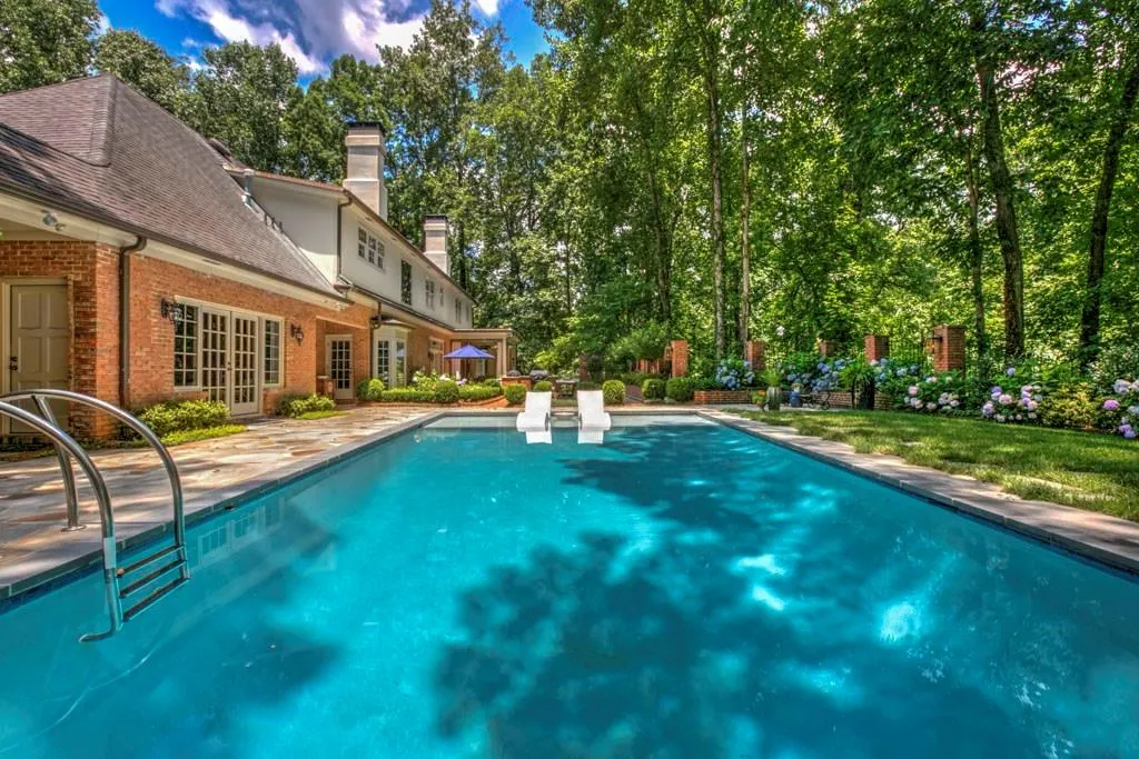1660 Winterthur Close, Atlanta, Georgia 30328, 5 Bedrooms Bedrooms, ,4 BathroomsBathrooms,Residential,Sold,1660 Winterthur Close,5958331