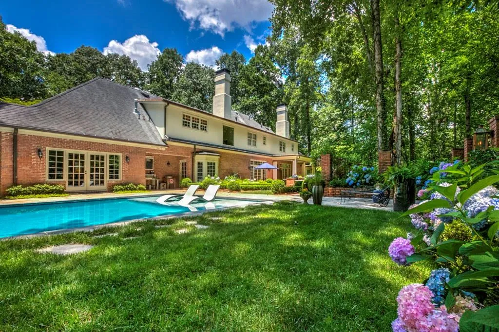 1660 Winterthur Close, Atlanta, Georgia 30328, 5 Bedrooms Bedrooms, ,4 BathroomsBathrooms,Residential,Sold,1660 Winterthur Close,5958331