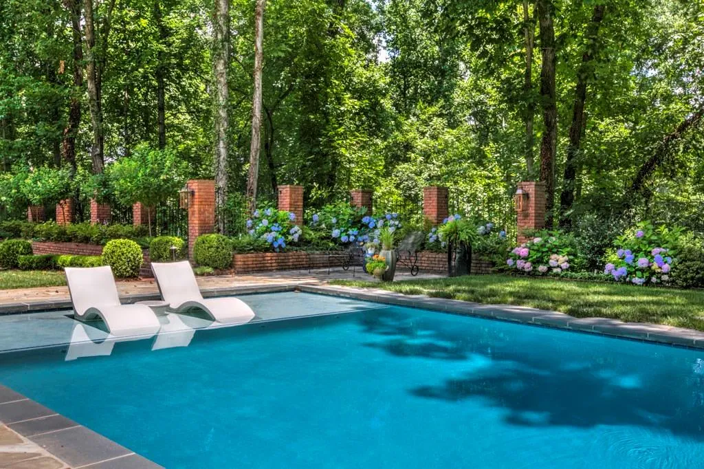 1660 Winterthur Close, Atlanta, Georgia 30328, 5 Bedrooms Bedrooms, ,4 BathroomsBathrooms,Residential,Sold,1660 Winterthur Close,5958331