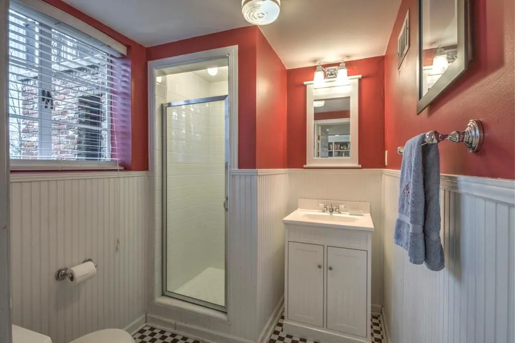 380 Montevallo Drive, Sandy Springs, Georgia 30342, 4 Bedrooms Bedrooms, ,3 BathroomsBathrooms,Residential,Sold,380 Montevallo Drive,5652436