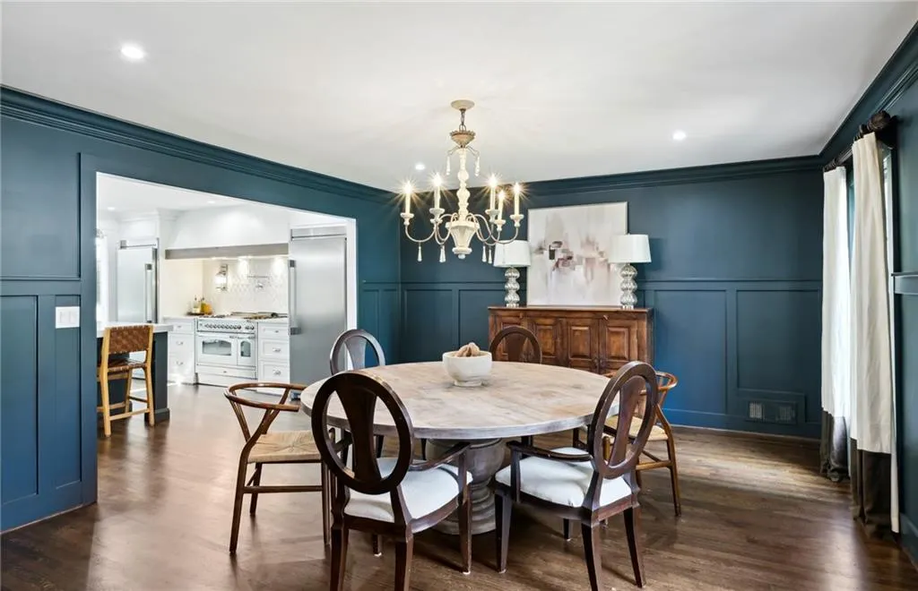 6230 Mountain Brook Way, Atlanta, Georgia 30328, 6 Bedrooms Bedrooms, ,5 BathroomsBathrooms,Residential,Sold,6230 Mountain Brook Way,7186364