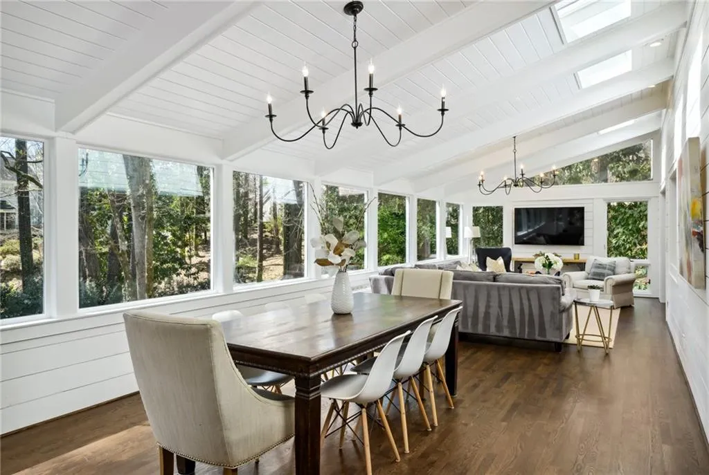 6230 Mountain Brook Way, Atlanta, Georgia 30328, 6 Bedrooms Bedrooms, ,5 BathroomsBathrooms,Residential,Sold,6230 Mountain Brook Way,7186364