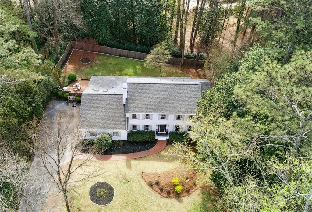 6230 Mountain Brook Way, Atlanta, Georgia 30328, 6 Bedrooms Bedrooms, ,5 BathroomsBathrooms,Residential,Sold,6230 Mountain Brook Way,7186364